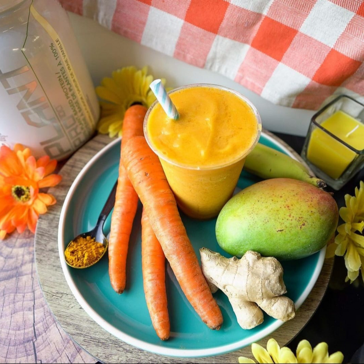 CARROT MANGO SMOOTHIE